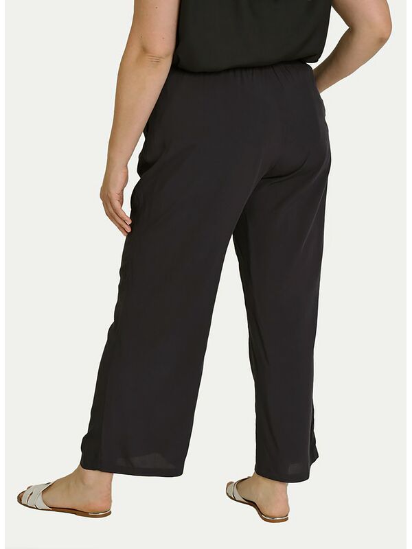 Παντελόνι Βισκόζης Μαύρο pantalon-bleu-marine-straight-fit-only-carmakoma-9650082-02_v2_gkab-10 Maniags